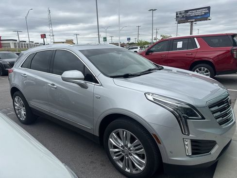 Used 2018 Cadillac XT5 Premium Luxury w/ Driver Assist Package image 6