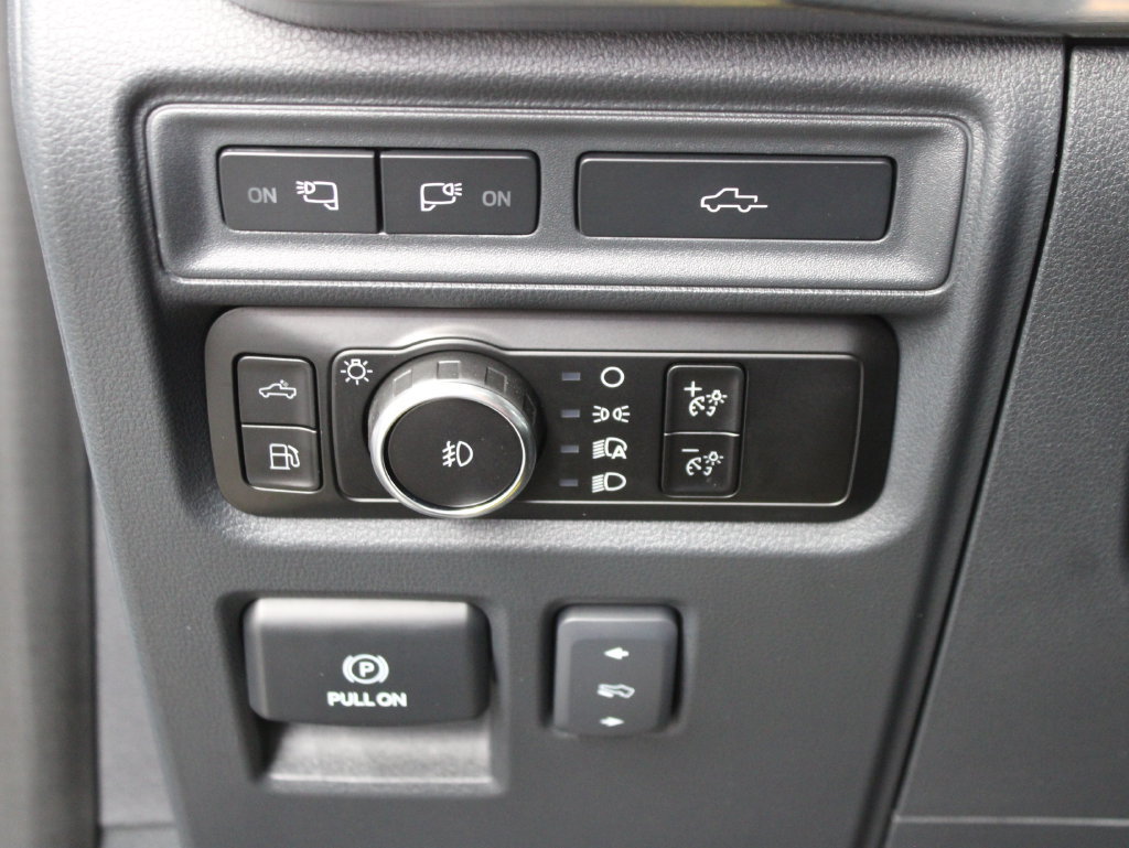 Used 2023 Ford F150 4x4 SuperCrew Hybrid image 62