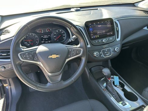 Used 2023 Chevrolet Malibu RS image 12