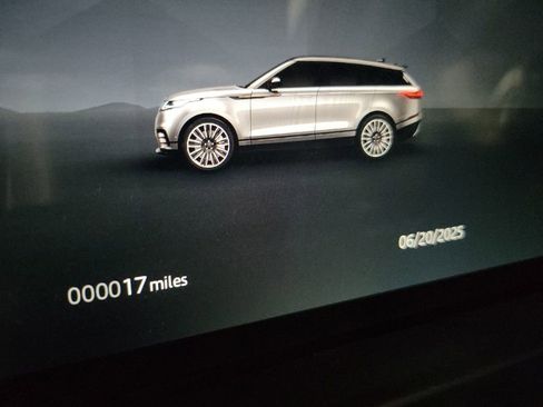 New 2026 Land Rover Range Rover Velar Dynamic SE AWD/4WD image 18