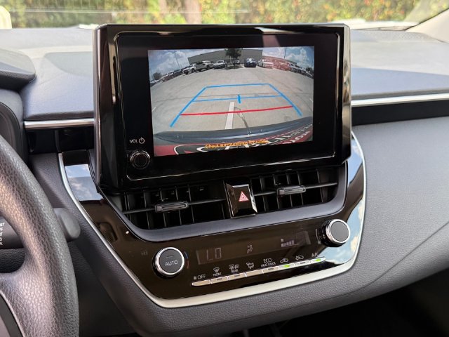 Used 2026 Toyota Corolla LE FWD image 18
