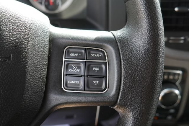Used 2017 RAM 1500 Express AWD/4WD image 17