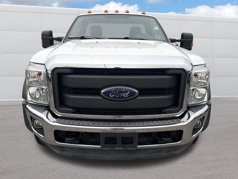 Used 2016 Ford F550 2WD Regular Cab Super Duty image 9