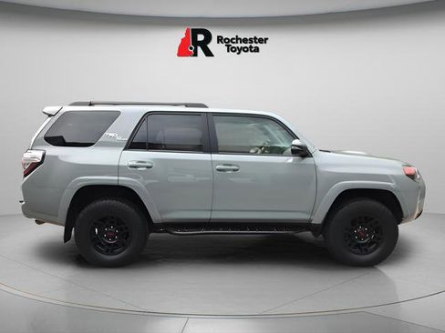 Certified 2023 Toyota 4Runner TRD Off-Road Premium w/ Moonroof Package AWD/4WD image 8