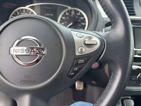 Used 2018 Nissan Sentra SR w/ SR Midnight Edition Package image 22
