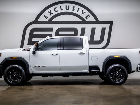 Used 2026 GMC Sierra 2500 AT4 w/ AT4 Premium Plus Package AWD/4WD image 5