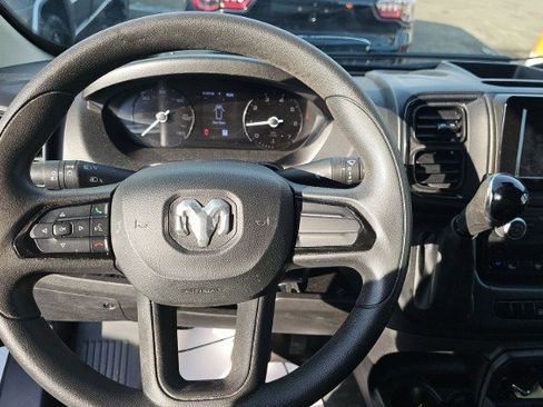 Used 2024 RAM ProMaster 2500 w/ Power Group image 10