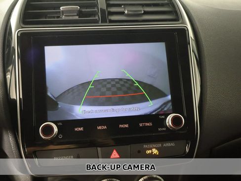 Used 2023 Mitsubishi Outlander Sport AWD image 3