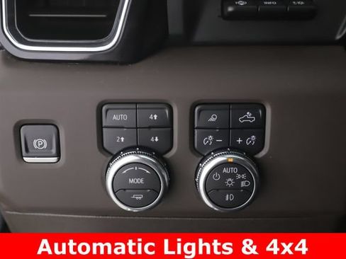 Used 2026 GMC Sierra 3500 Denali w/ Denali Reserve Package AWD/4WD image 22