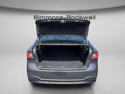 Used 2025 Subaru Legacy Premium AWD/4WD image 10