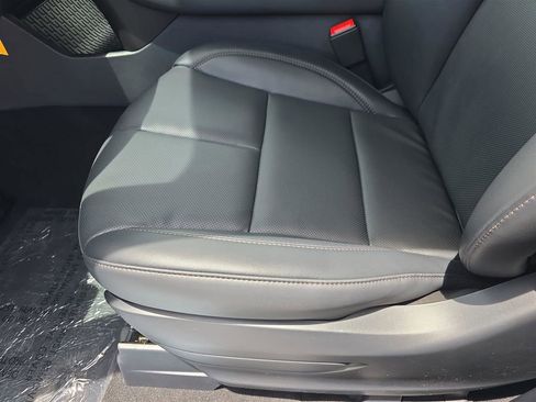 New 2025 Lincoln Aviator 2WD w/ Equipment Group 101A image 21