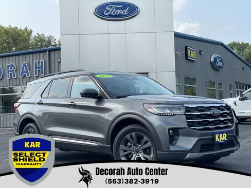 Used 2025 Ford Explorer Active w/ Active Comfort Package AWD/4WD image 1