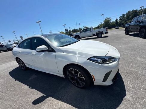 Used 2025 BMW 228i xDrive AWD/4WD image 4