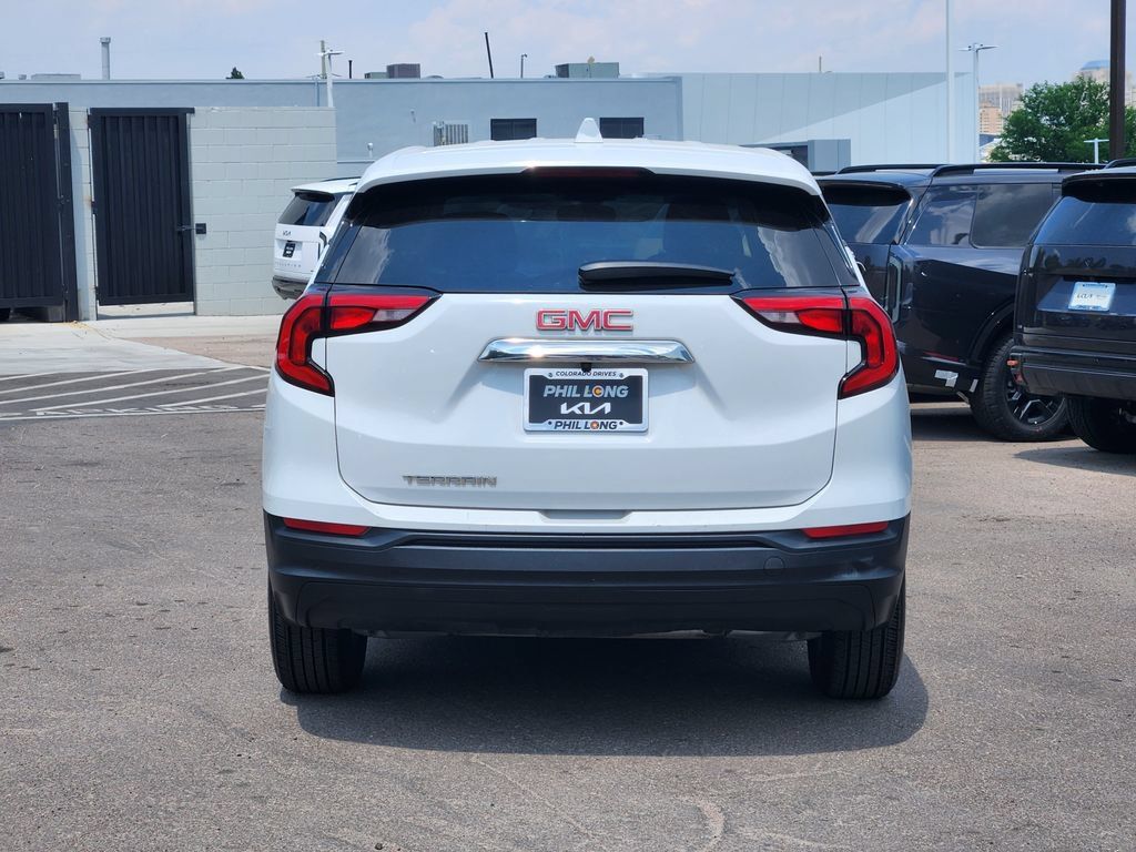 Used 2018 GMC Terrain SLE FWD image 6