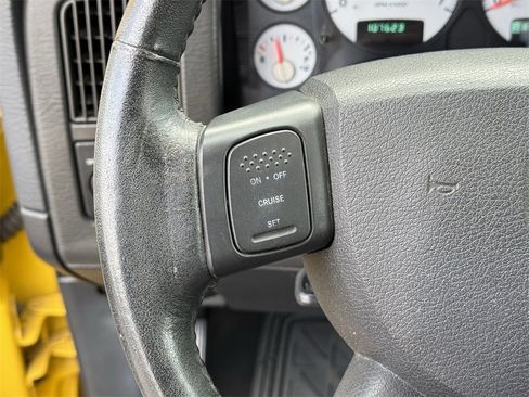 Used 2004 Dodge Ram 1500 Truck SLT w/ Sport Appearance Group image 20