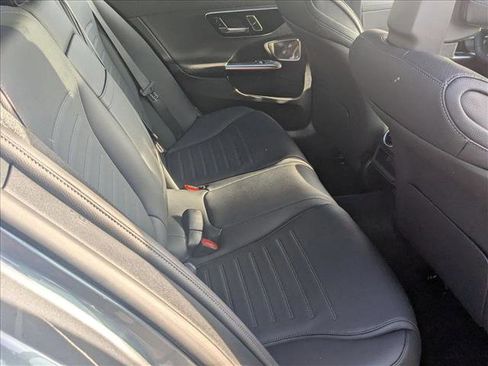 Used 2025 Mercedes-Benz C 300 4MATIC Sedan image 21