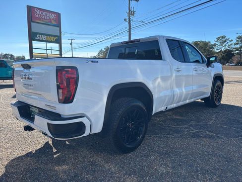 Used 2025 GMC Sierra 1500 Elevation w/ Preferred Package image 5