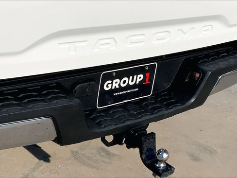 Used 2019 Toyota Tacoma SR5 image 28