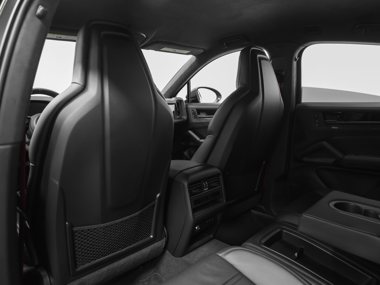 Certified 2024 Porsche Cayenne Turbo GT AWD/4WD image 49