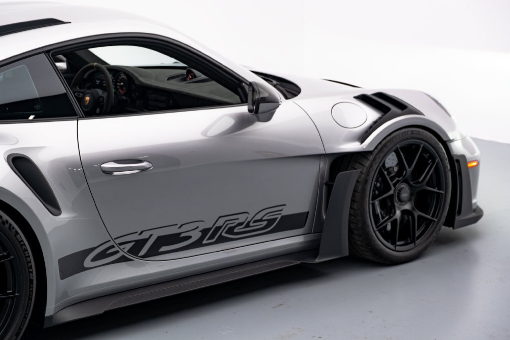 Used 2025 Porsche 911 GT3 RS RWD image 16