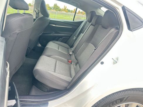 Used 2025 Toyota Camry LE image 37