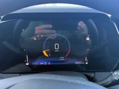 Certified 2025 Chevrolet TrailBlazer LT AWD/4WD image 23