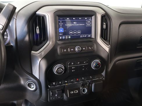 Used 2024 Chevrolet Silverado 2500 W/T w/ WT Convenience Package image 5