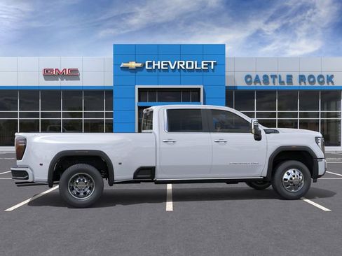 New 2026 GMC Sierra 3500 Denali Ultimate image 5