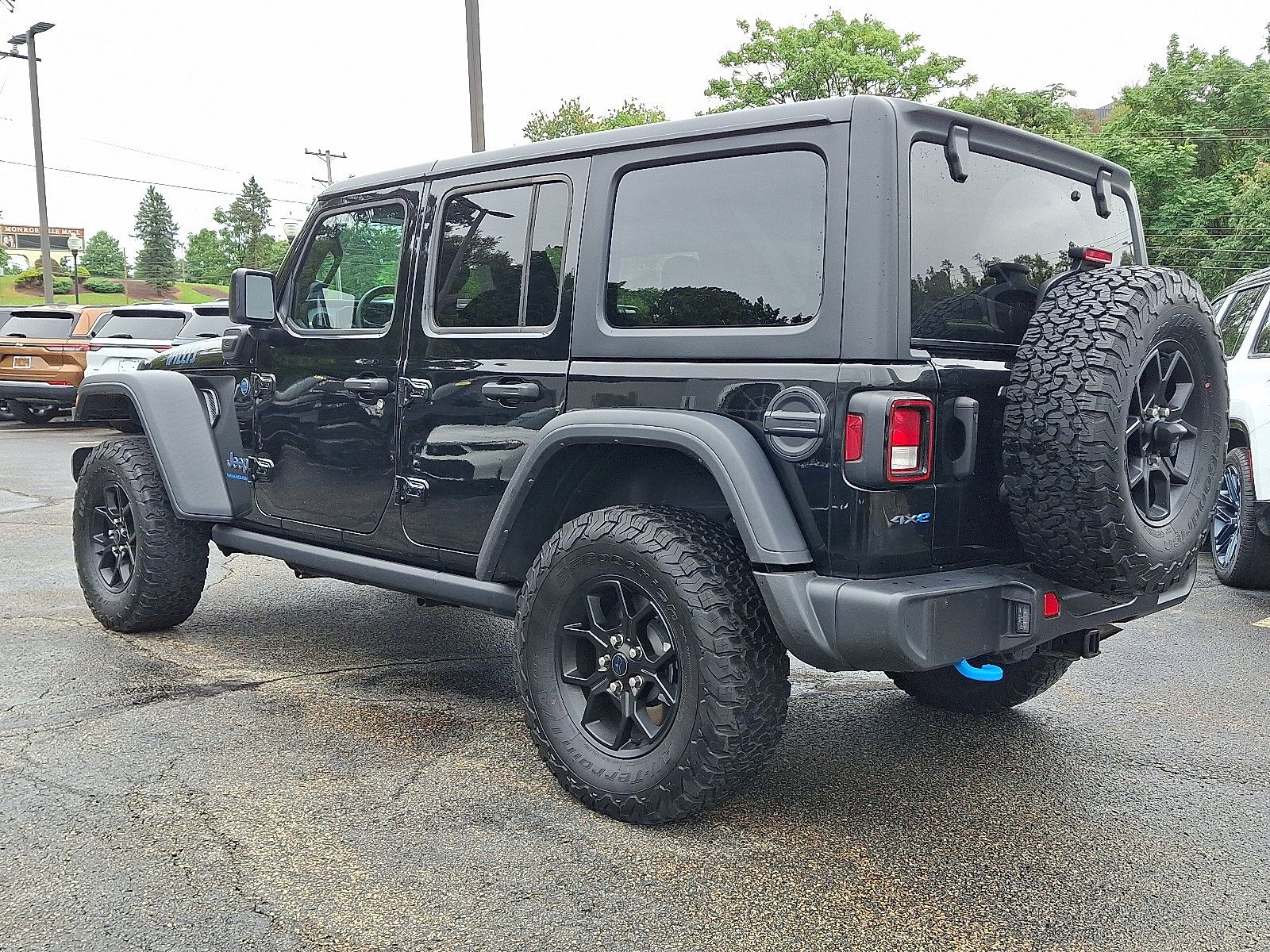 Certified 2024 Jeep Wrangler Unlimited AWD/4WD image 6
