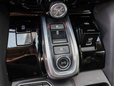 Used 2023 Acura MDX SH-AWD w/ Technology Package image 21