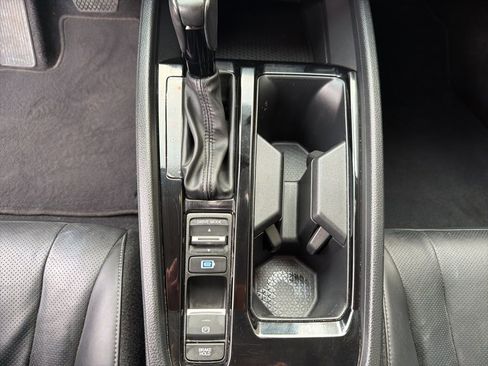 Used 2023 Honda Accord EX-L image 45