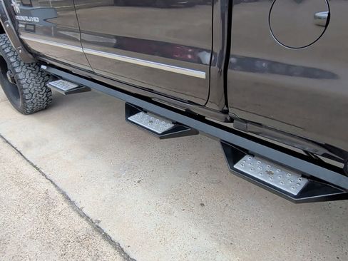 Used 2016 GMC Sierra 2500 Denali w/ Duramax Plus Package image 38