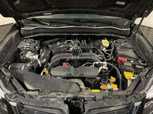 Used 2017 Subaru Forester 2.5i Touring AWD/4WD image 43