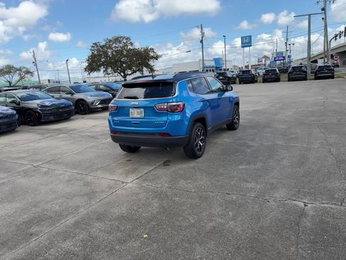 Used 2025 Jeep Compass Limited image 2