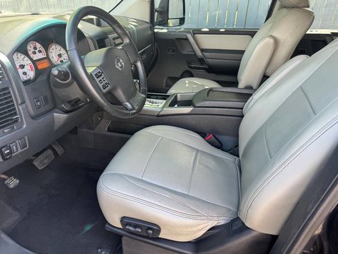 Used 2012 Nissan Titan SV w/ Sport Appearance Pkg image 6