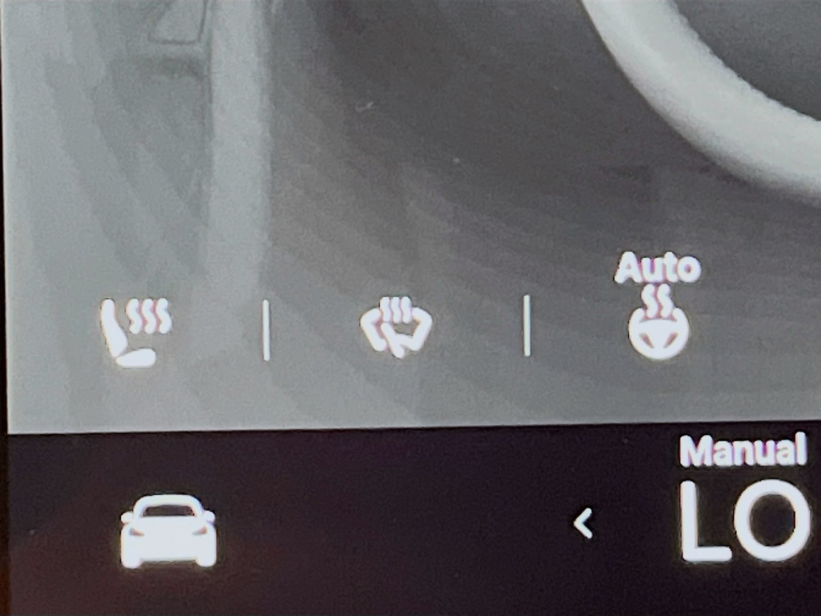 Used 2024 Tesla Model Y Long Range AWD/4WD image 19