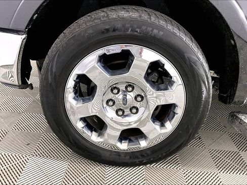 Used 2012 Ford F150 Lariat w/ Lariat Chrome Pkg RWD image 7