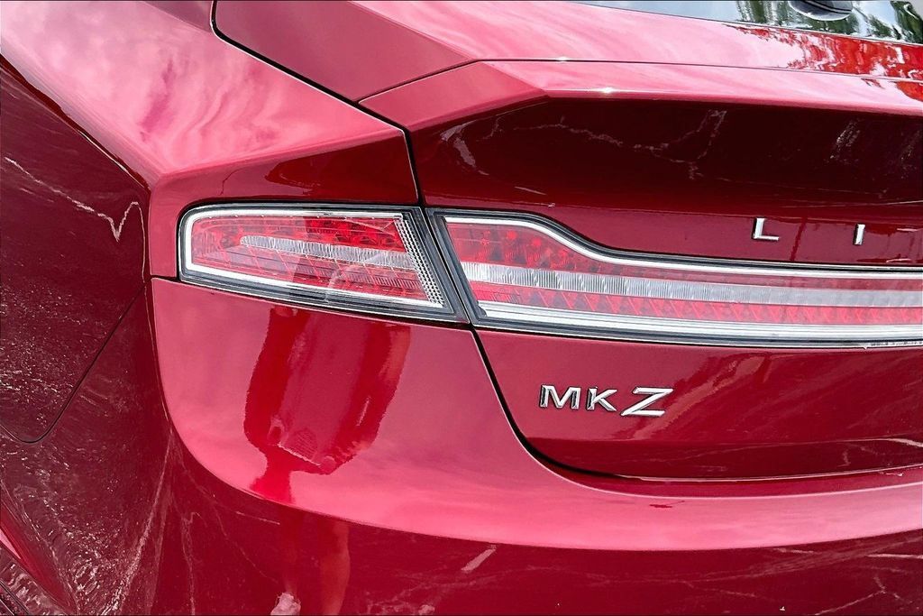 Used 2017 Lincoln MKZ Reserve w/ Climate Package AWD/4WD image 28