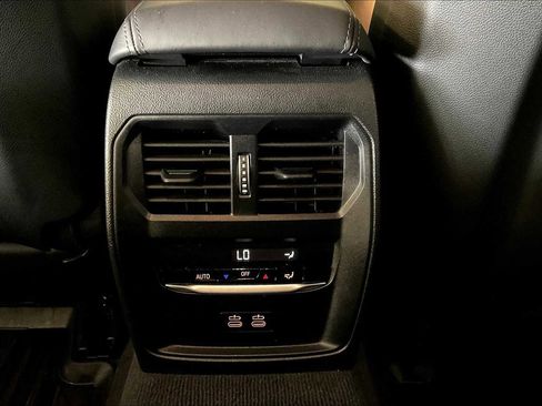 Used 2025 BMW M3 Competition image 33