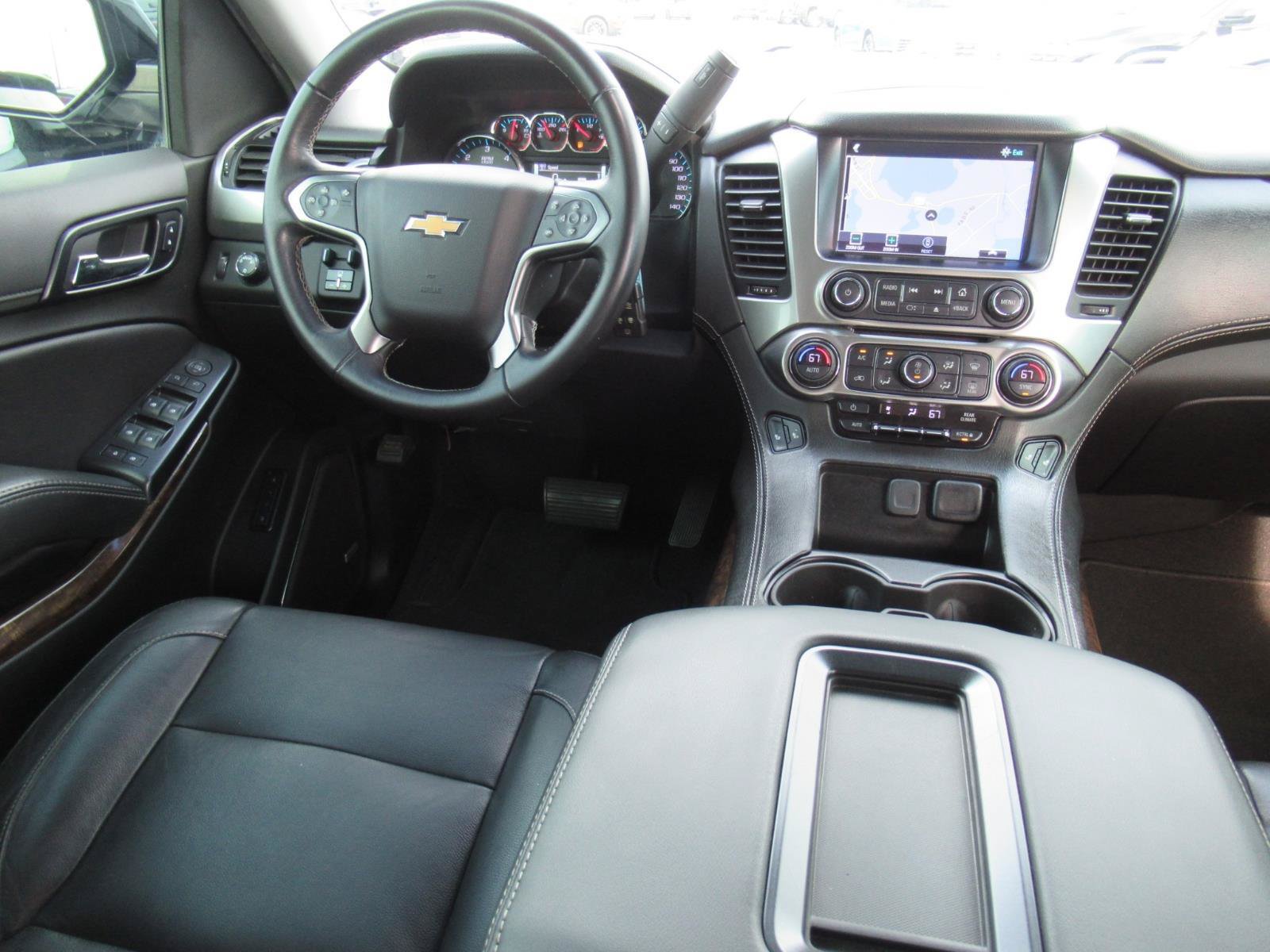 Used 2020 Chevrolet Tahoe LT w/ RST Edition RWD image 13