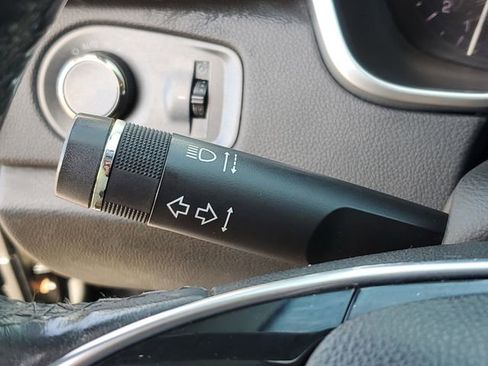 Used 2014 Cadillac SRX Luxury w/ Driver Awareness Package image 22