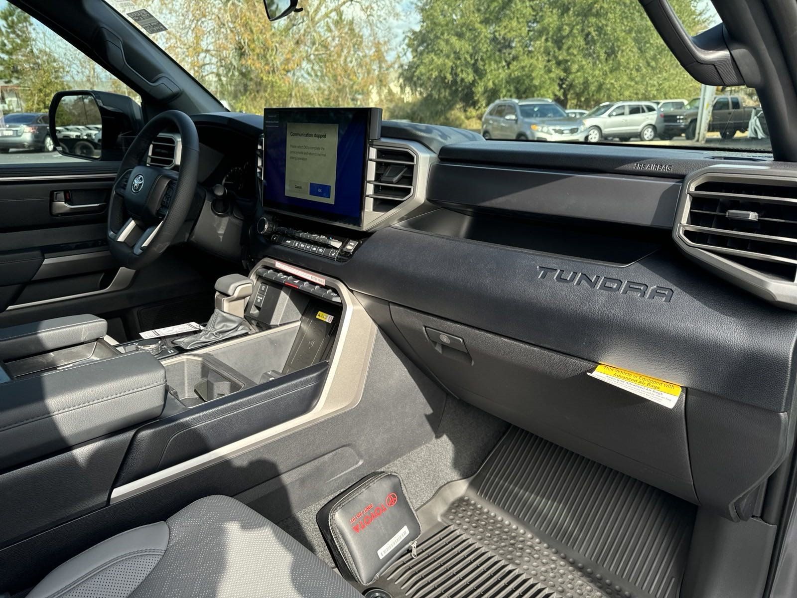 New 2025 Toyota Tundra SR5 w/ SR5 Premium Package AWD/4WD image 33