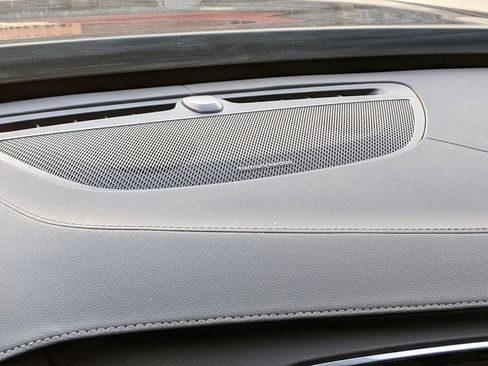 Certified 2024 Volvo XC90 T8 Ultimate w/ Protection Package Premier image 16