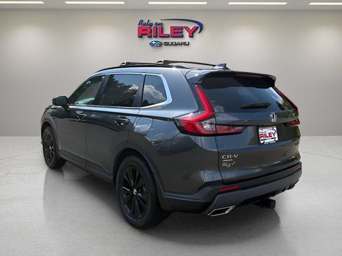 Used 2023 Honda CR-V Sport Touring image 3