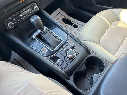 Used 2020 MAZDA CX-5 Touring image 28