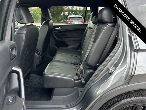 Used 2022 Volkswagen Tiguan SE R-Line image 15