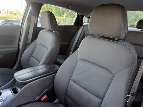 Used 2024 Chevrolet Malibu LT FWD image 28