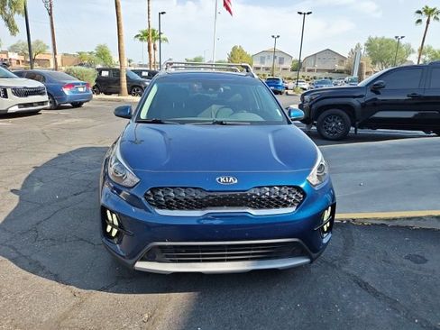 Used 2020 Kia Niro LXS FWD image 13