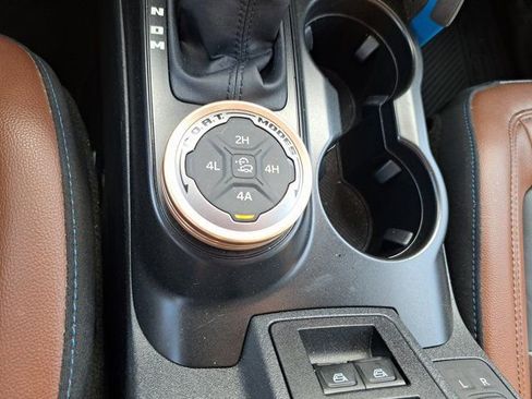 Used 2022 Ford Bronco Outer Banks AWD/4WD image 18