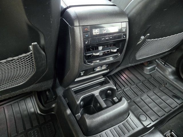 Used 2023 Jeep Grand Cherokee L Overland AWD/4WD image 31